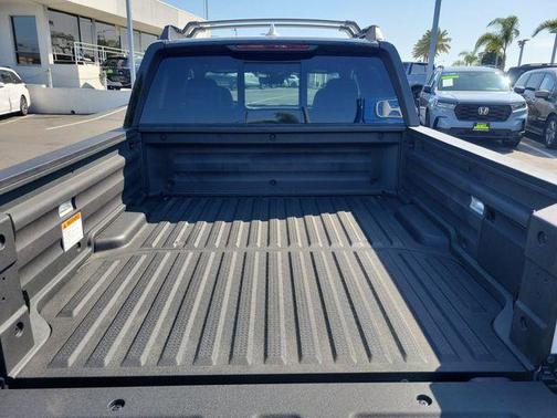 Platinum White Pearl 2026 Honda Ridgeline Black Edition