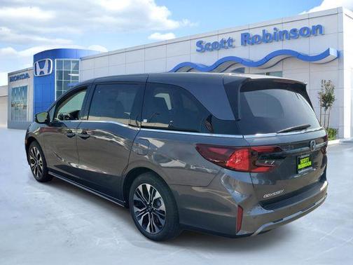Modern Steel Metallic 2026 Honda Odyssey Elite