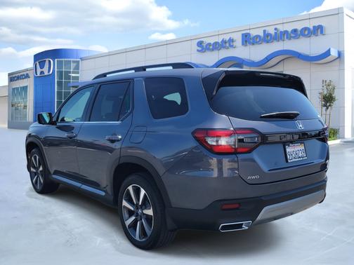 2023 Honda Pilot