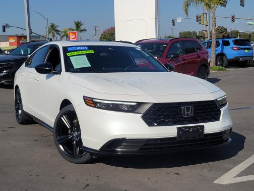 2025 Honda Accord Hybrid 