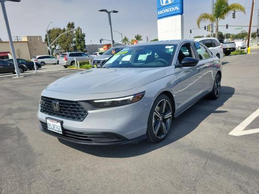 2025 Honda Accord Hybrid 
