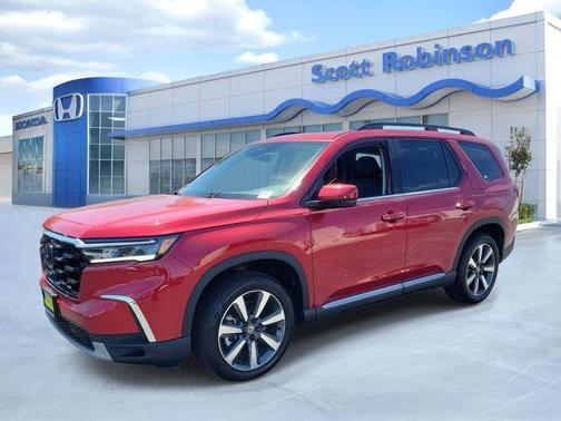 Radiant Red Metallic II 2025 Honda Pilot Touring
