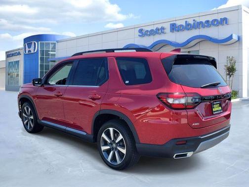 Radiant Red Metallic II 2025 Honda Pilot Touring