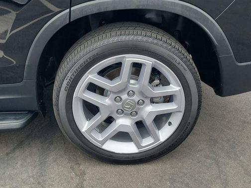 Crystal Black Pearl 2024 Honda Passport EX-L