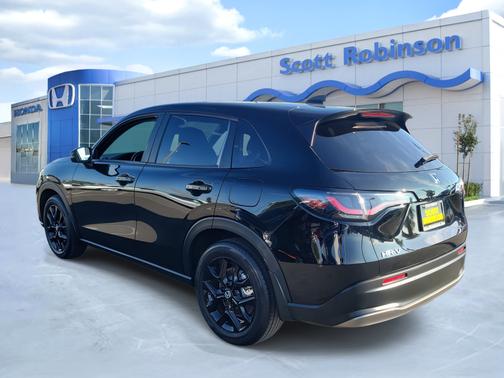 2023 Honda HR-V 
