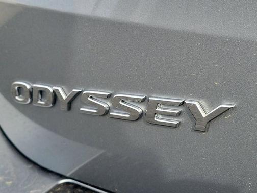 Solar Silver Metallic 2026 Honda Odyssey Elite