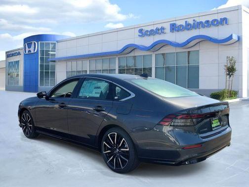 Meteorite Gray Metallic 2026 Honda Accord Hybrid Touring