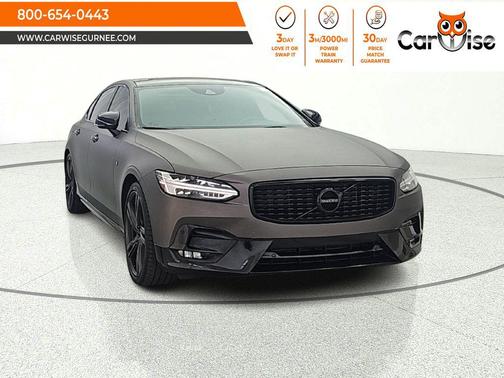 Crystal White Metallic 2020 Volvo S90 T6 R-Design