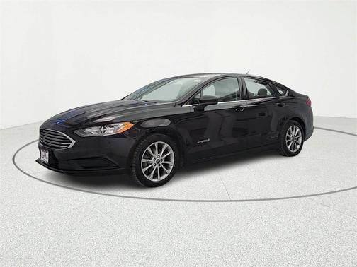 2017 Ford Fusion Hybrid SE