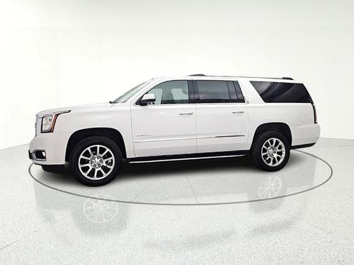 Summit White 2018 GMC Yukon XL Denali