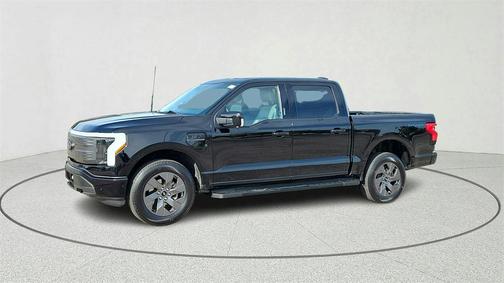 2022 Ford F-150 Lightning LARIAT