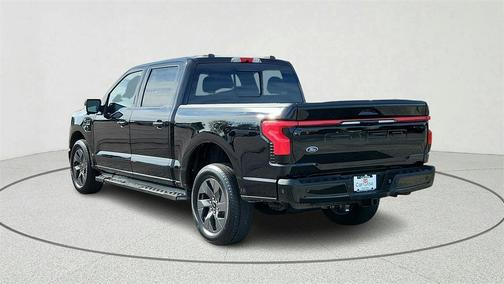 2022 Ford F-150 Lightning LARIAT