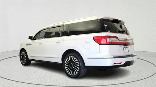 2018 Lincoln Navigator L Black Label