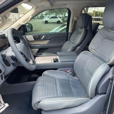 2018 Lincoln Navigator L Black Label