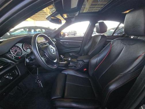 Black Sapphire Metallic 2018 BMW 330 xDrive