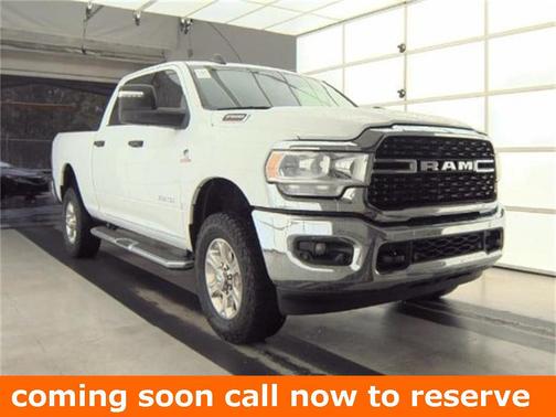 2024 RAM 2500 Big Horn Crew Cab 4x4 6'4' Box