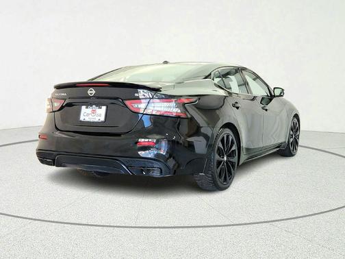 2022 Nissan Maxima SR Xtronic CVT