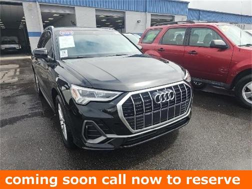 2023 Audi Q3 45 S line Premium Plus
