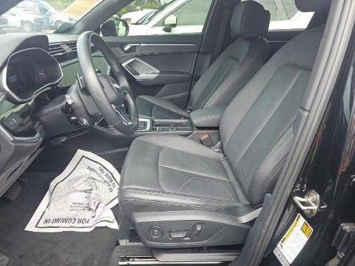 2023 Audi Q3 45 S line Premium Plus
