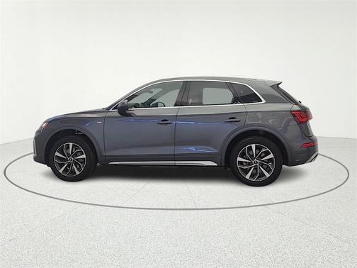 2022 Audi Q5 45 S line Premium