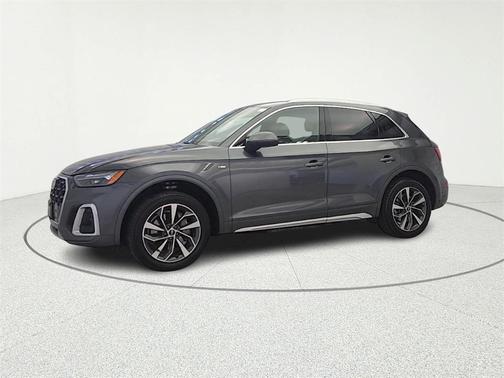 2022 Audi Q5 45 S line Premium