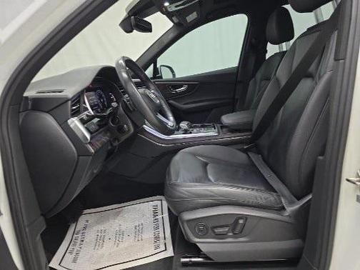 2020 Audi Q7 55 Premium Plus