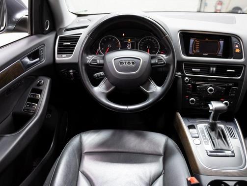 Photo 5 of 32 of 2015 Audi Q5 2.0T Premium Plus
