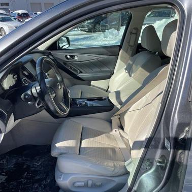 2015 INFINITI Q50 Sport