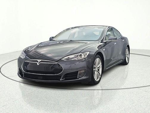 Gray 2015 Tesla Model S 85D