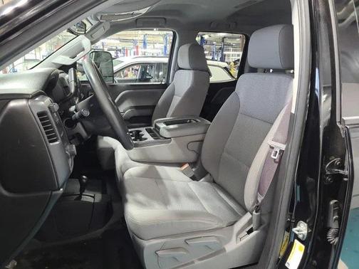 2017 Chevrolet Silverado 1500 Custom