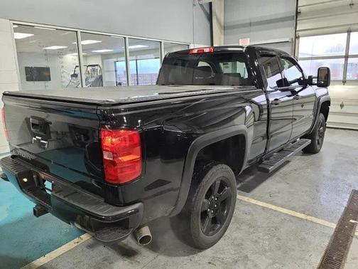 2017 Chevrolet Silverado 1500 Custom