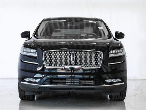 2022 Lincoln Nautilus Black Label