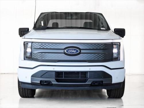 2023 Ford F-150 Lightning XLT