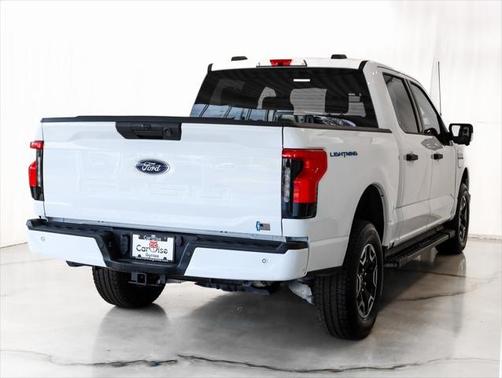 2023 Ford F-150 Lightning XLT