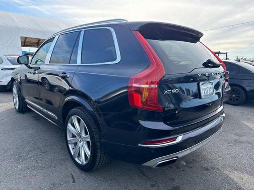 2017 Volvo XC90 Hybrid T8 Excellence