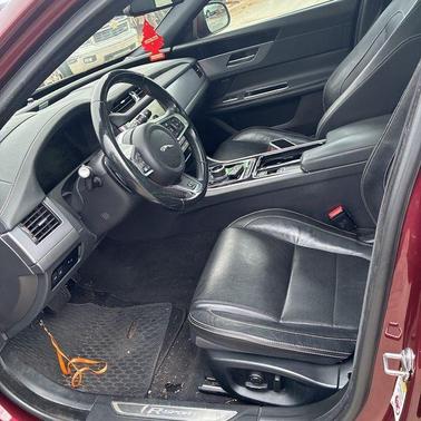 2017 Jaguar XF 35t R-Sport