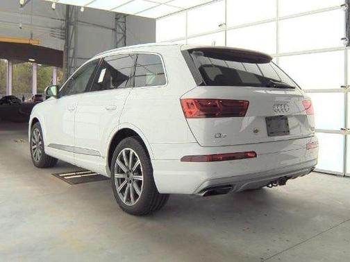 2017 Audi Q7 3.0T Prestige