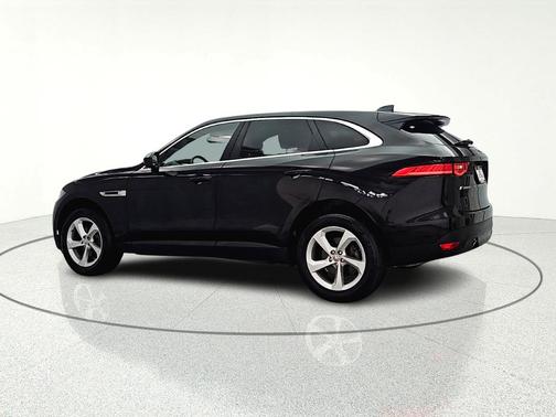 2019 Jaguar F-PACE 25t Premium
