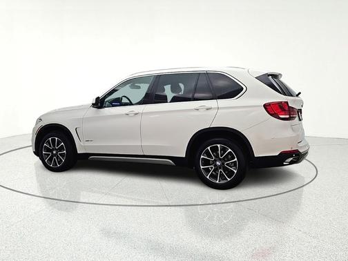 Alpine White 2018 BMW X5 xDrive35i