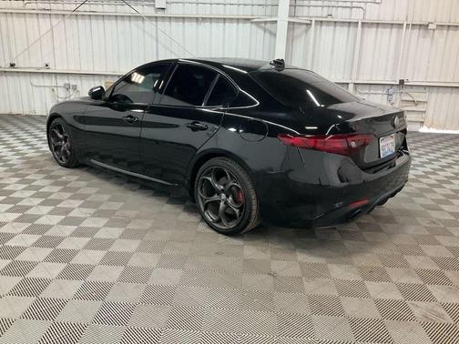 2019 Alfa Romeo Giulia Ti Sport