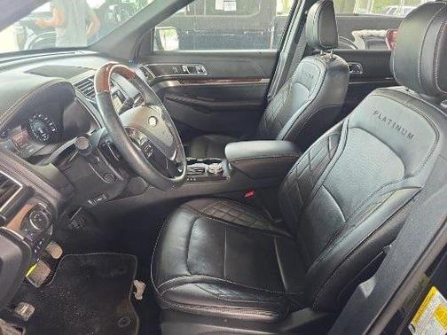 2019 Ford Explorer Platinum