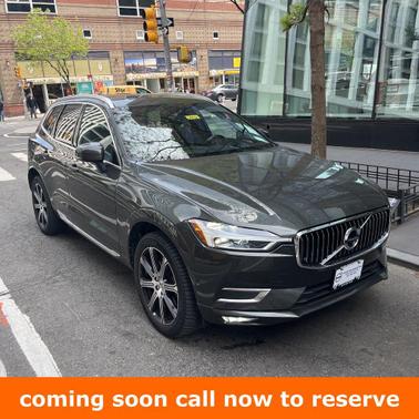 Gray Metallic 2018 Volvo XC60 T6 Inscription
