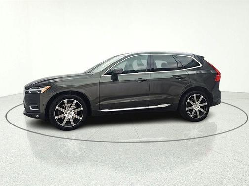 Gray Metallic 2018 Volvo XC60 T6 Inscription