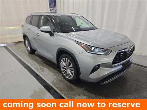 2021 Toyota Highlander Platinum