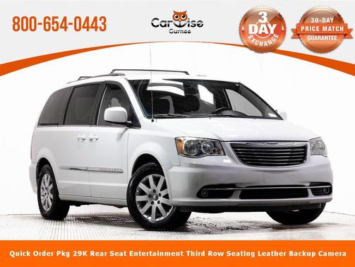 2016 Chrysler Town & Country Touring