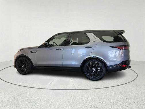 2021 Land Rover Discovery P300 S R-Dynamic