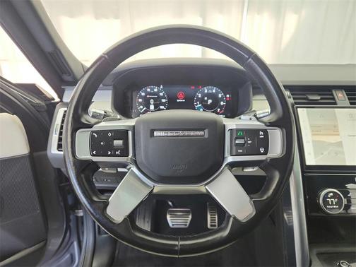 2021 Land Rover Discovery P300 S R-Dynamic