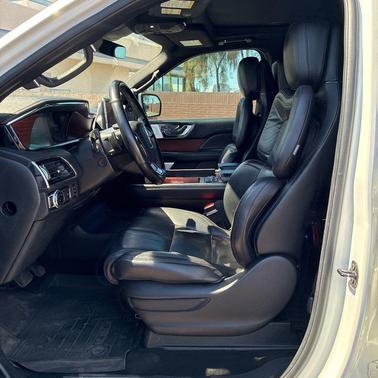 Pristine White 2020 Lincoln Navigator Reserve