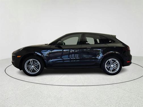 2017 Porsche Macan Base