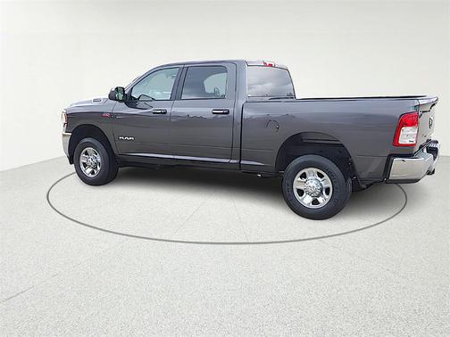 2019 RAM 2500 Big Horn Crew Cab 4x4 6'4' Box